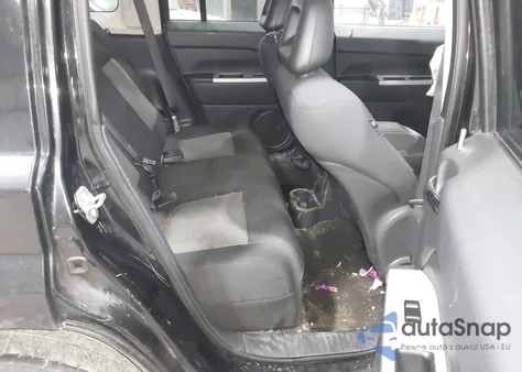 2008 Jeep Patriot Sport from USA, damaged, VIN 1J8FF28W88D550833